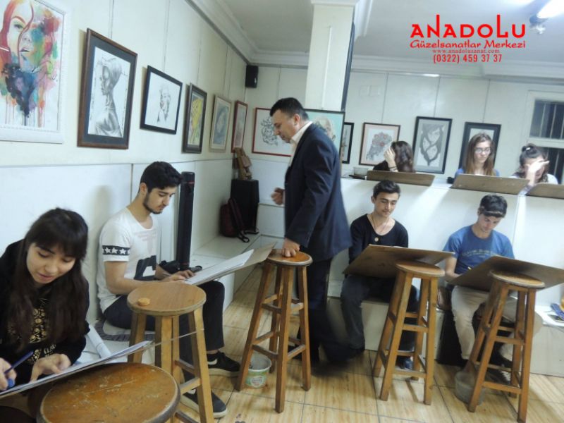 Güzel Sanatlara Hazırlık Desen Dersleri Çukurovada