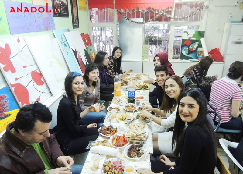 Kayseride yağlı boya faaliyet dersleri